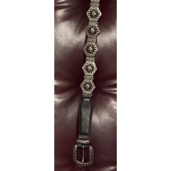 Vintage BRIGHTON Women's Black Leather Concho Belt 1995 Large Up To 34 InchWaist - Picture 2 of 16